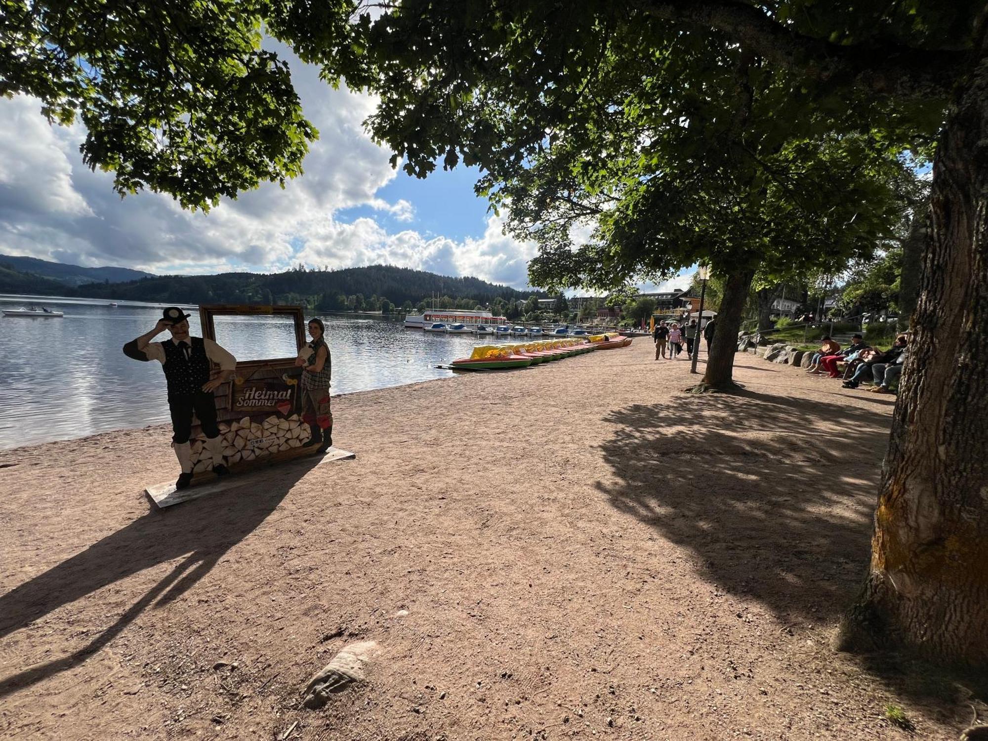 Panoramablick Mit Privatparkplatz, 2 Balkone Und 1,5 Baeder Apartment Titisee-Neustadt Exterior photo